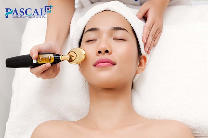 Chăm sóc da mặt tại spa sẽ giúp cho làn da của bạn căng mịn, khỏe mạnh.