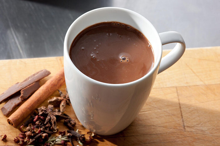 Uống bột cacao nguyên chất giúp giảm cân hiệu quả 